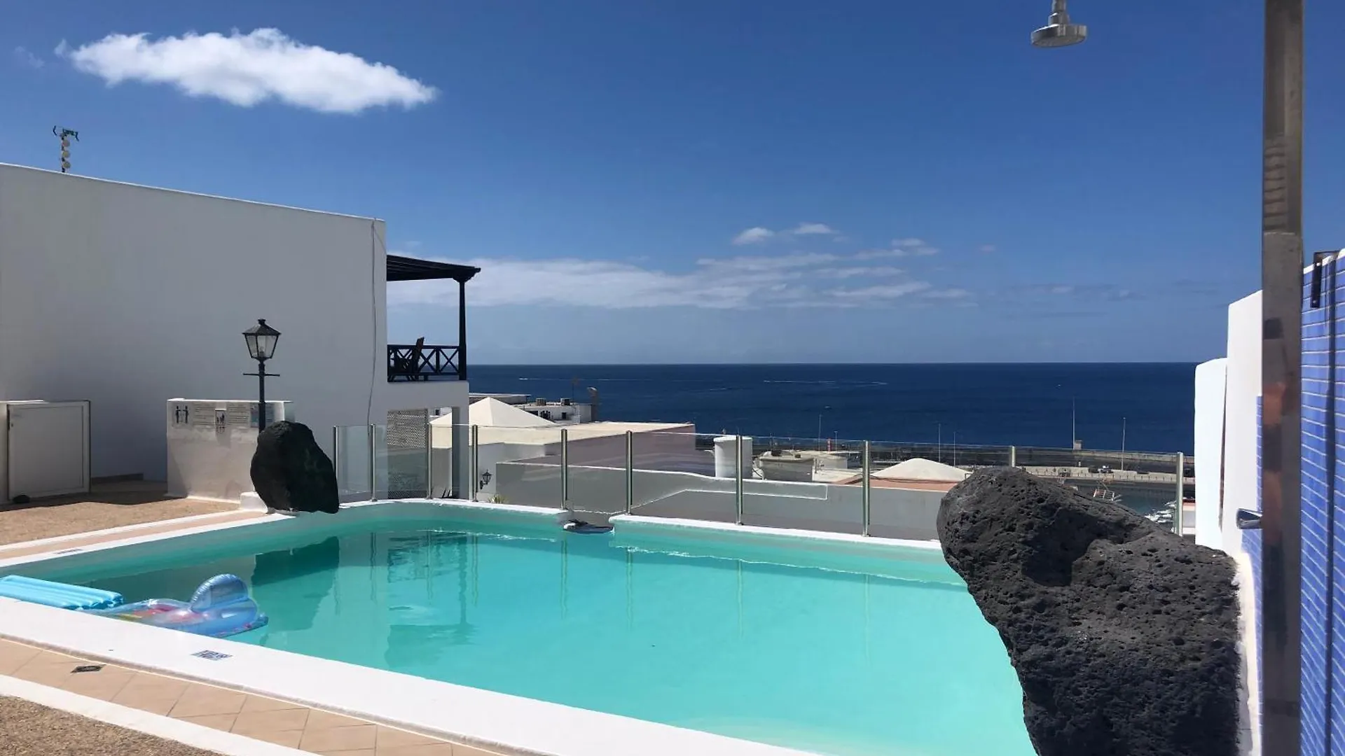 The Blue Dragon Apartment By The Port Puerto del Carmen  Puerto del Carmen (Lanzarote)